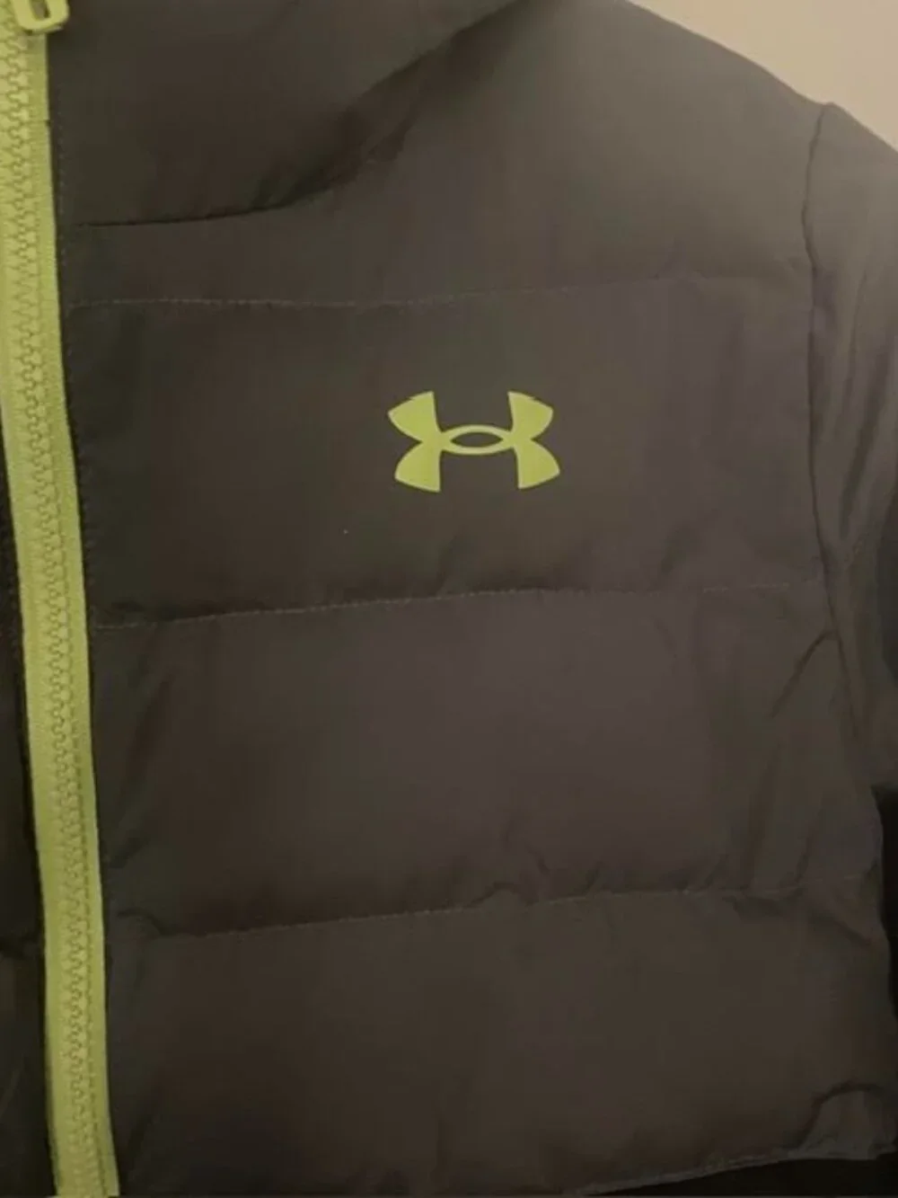 Under Armour Boys ColdGear Storm Hooded Puffer Jacket Gray/Green/Black Size YM